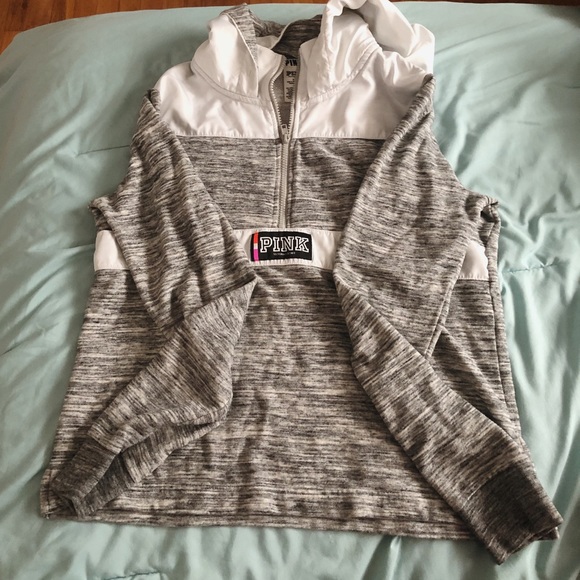 VS Pink 1/4 Zip Windbreaker/Sweatshirt - Picture 1 of 5